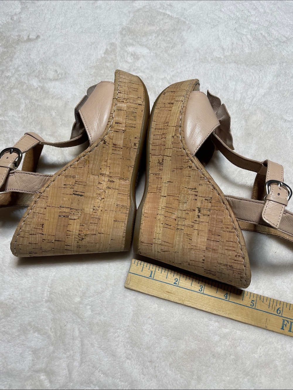 Born Nude Floral Cork Wedge Sandals Size 8 - Picture 4 of 6